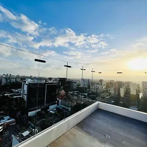 3 Habitaciones, Edificio Airali, Zona 10, Avellino Guatemala